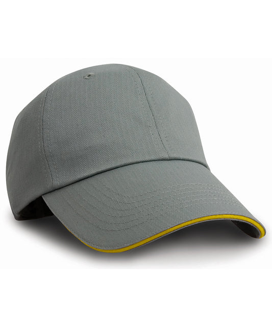 Herringbone cap with sandwich peak